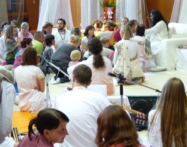 Vishwananda darshan Prague4